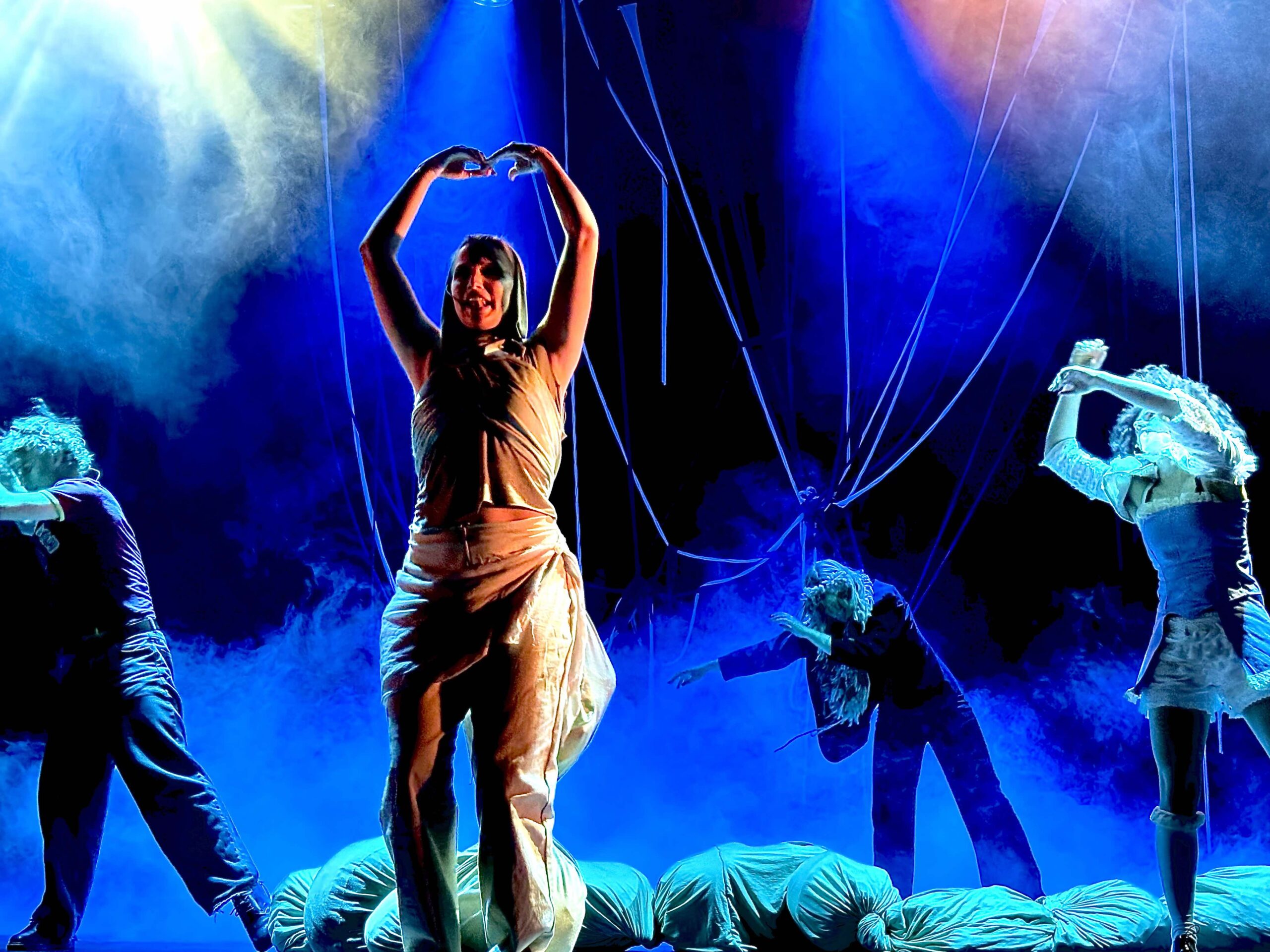 Kulormen, Alice, Filur og Mus hos kulormen